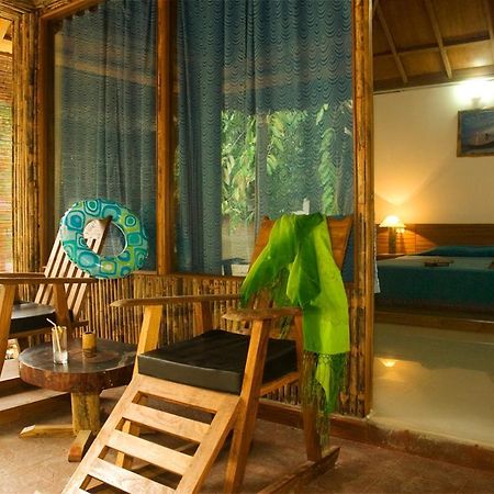 Wild Orchid Hotel Kala Pathar Beach Bagian luar foto