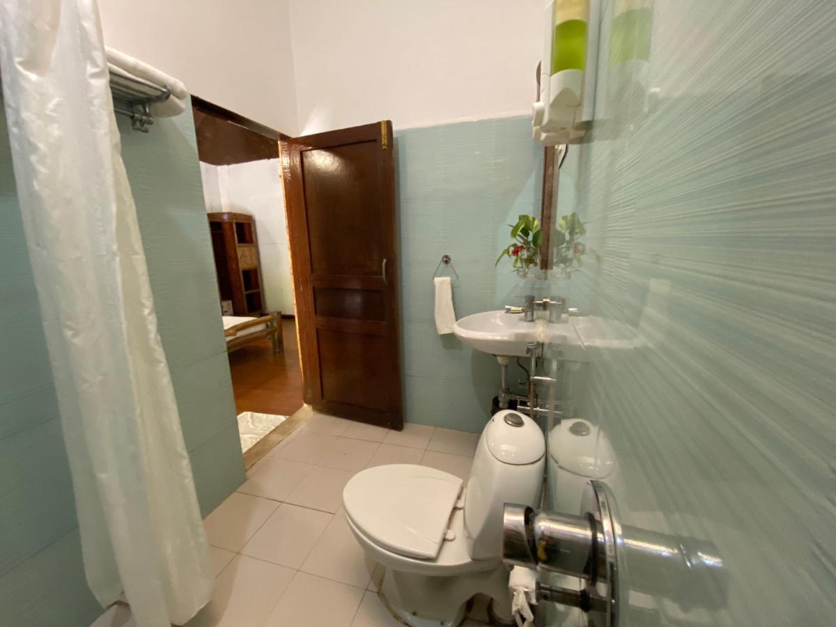 Wild Orchid Hotel Kala Pathar Beach Bagian luar foto