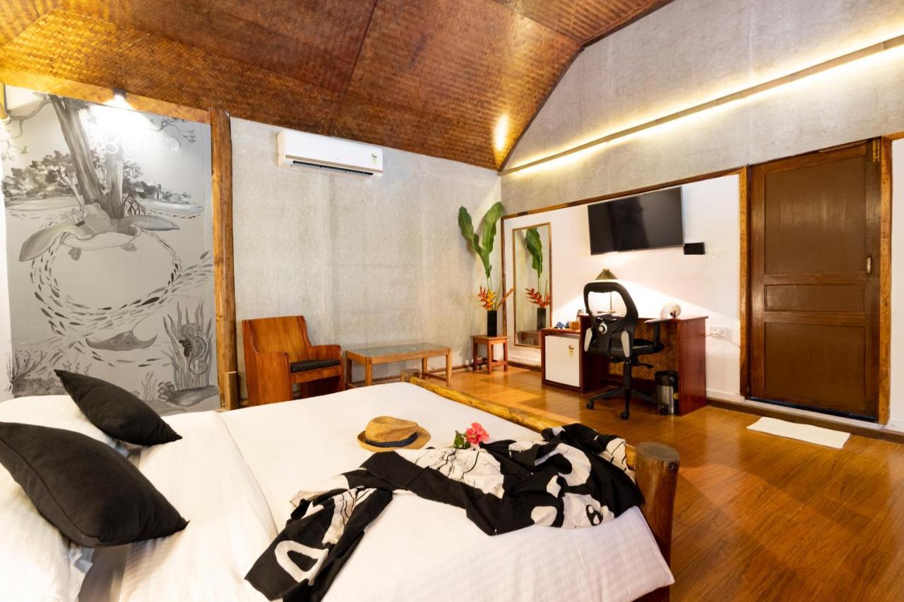Wild Orchid Hotel Kala Pathar Beach Bagian luar foto