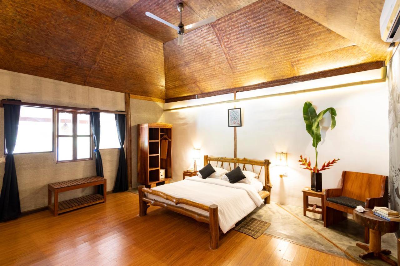 Wild Orchid Hotel Kala Pathar Beach Bagian luar foto